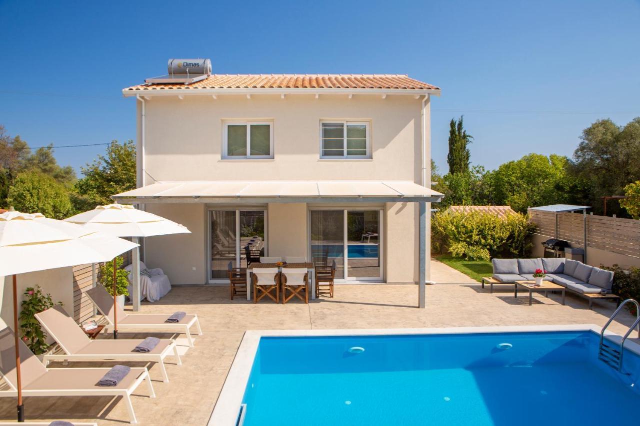 Grappolo Lefkada Villas - Vilana Ideal For Families And Small Groups Apolpaina Exterior photo