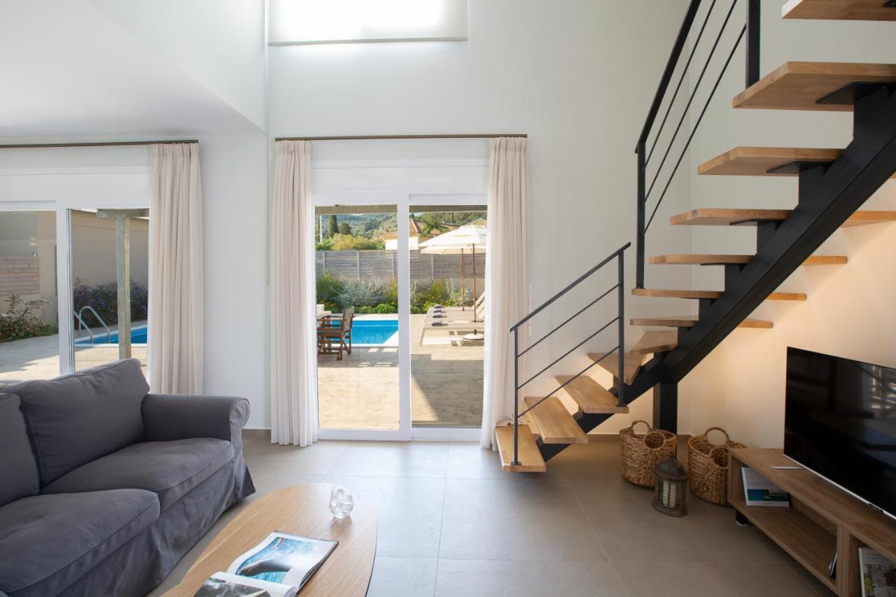 Grappolo Lefkada Villas - Vilana Ideal For Families And Small Groups Apolpaina Exterior photo